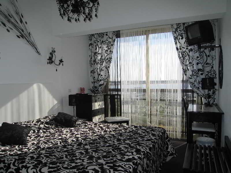 Hotel Western Ocean 3*